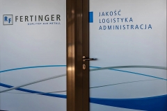 Oklejenie przeszkleń biurowych